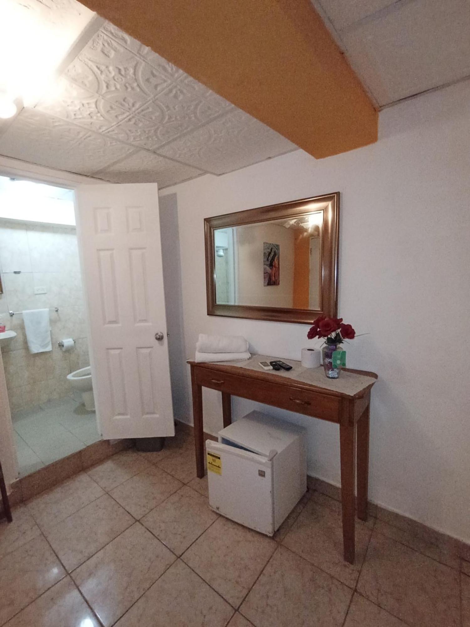 Belo Bay Apartment Hotel Portobelo Esterno foto